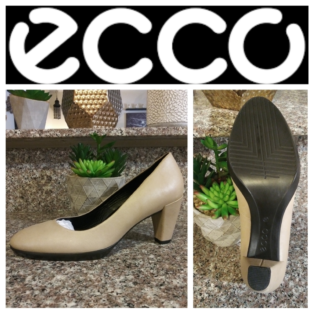 Ecco Shape 55 Plateau Pumps in Light Oatmeal